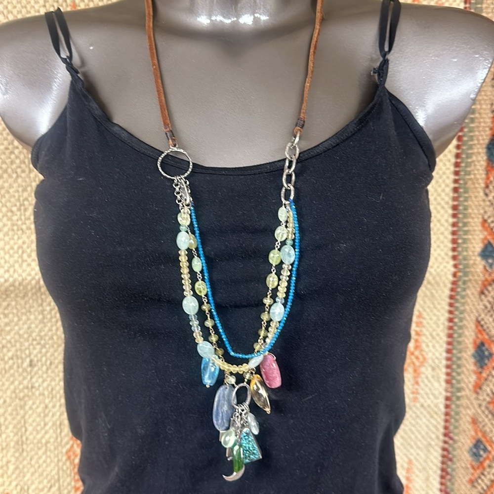Jes MaHarry “Time to Shine” necklace. New in box.